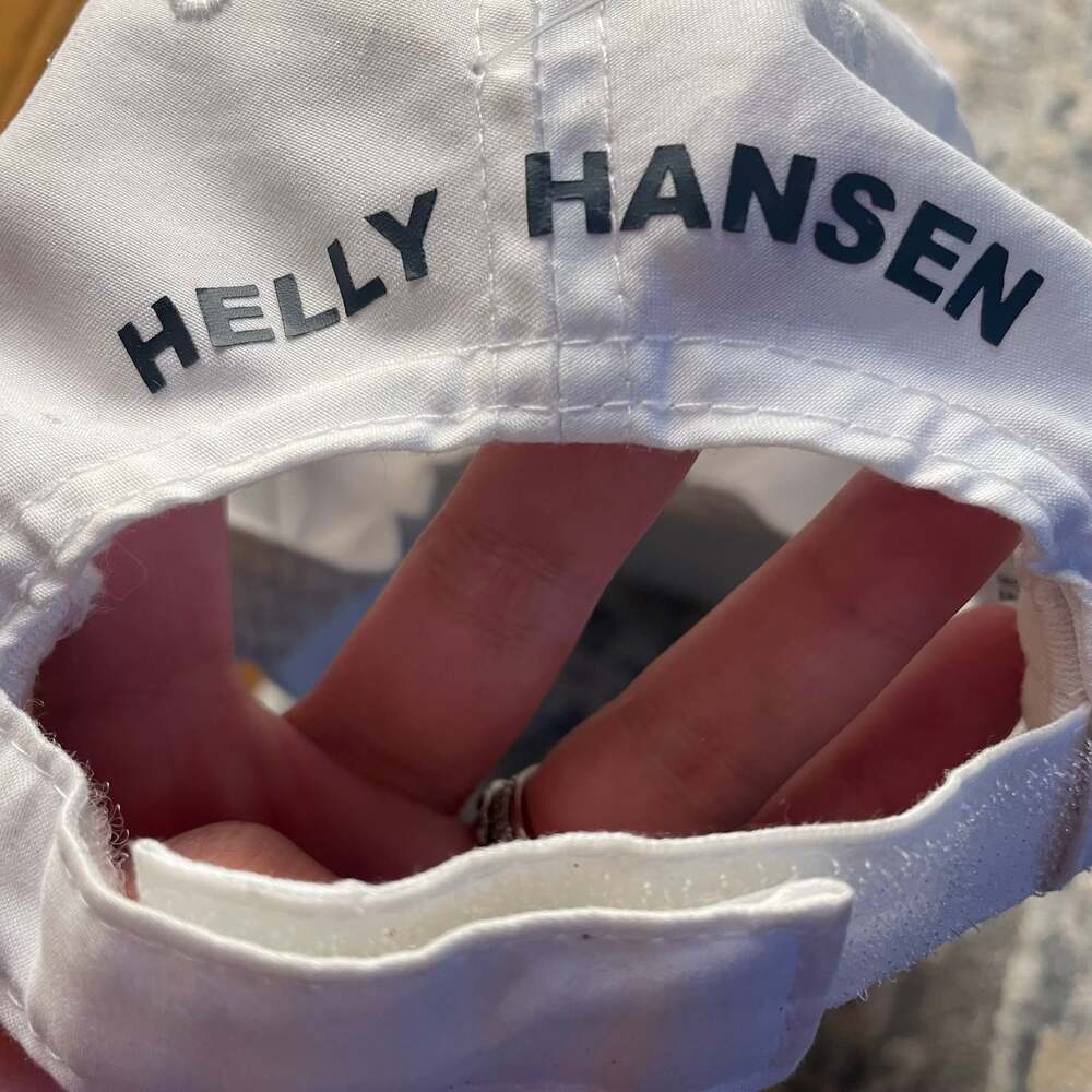 Helly Hansen Crew Cap 2.0 (Flawed) - image 2